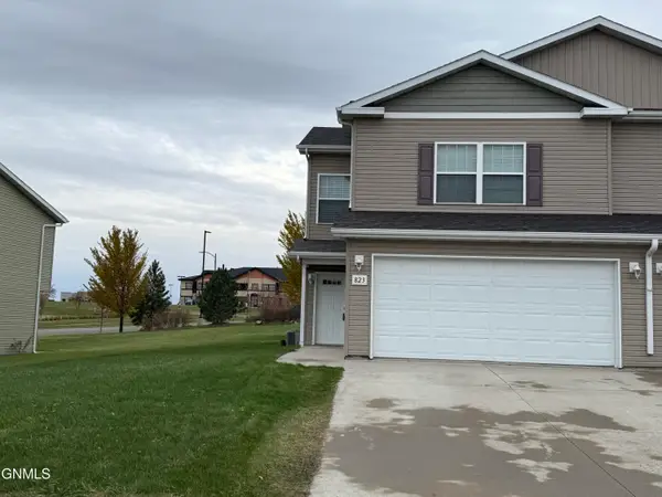 823 Bremner Avenue, Bismarck, ND 58503