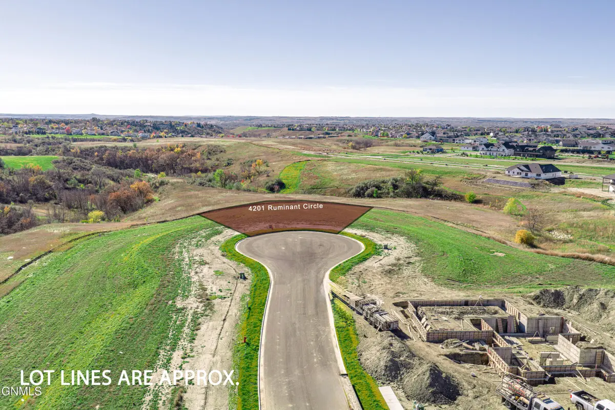 4201 Ruminant Circle, Bismarck, ND 58503 - #1