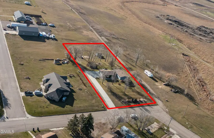 804 2nd Street Sw, Underwood, ND 58576 - #3