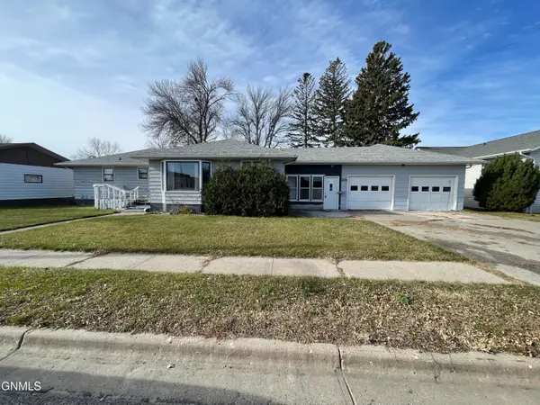 205 Badger Street S, Wishek, ND 58495