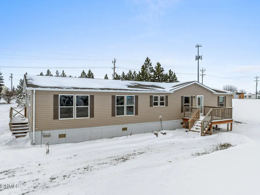 328 S Welo Street, Tioga, ND 58852 - #3