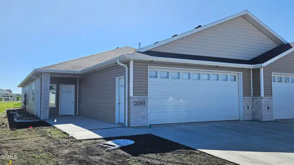 2510 34th Avenue Se, Mandan, ND 58554
