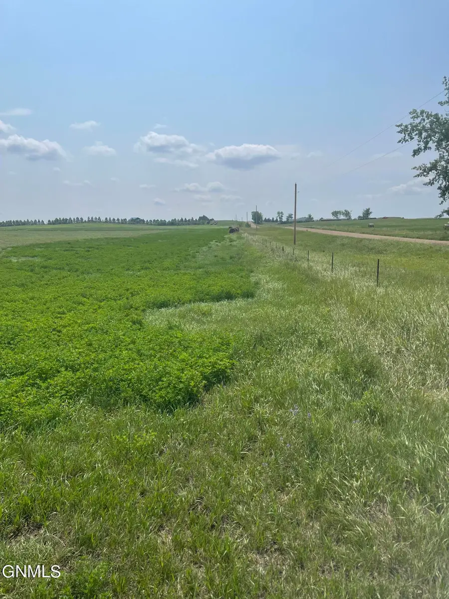 On 52nd St 52nd Street Ne, Baldwin, ND 58521 - #3
