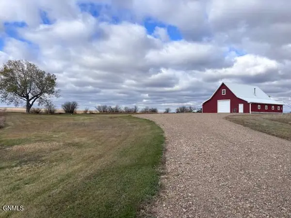 4986 Montana 16, Antelope, MT 59211