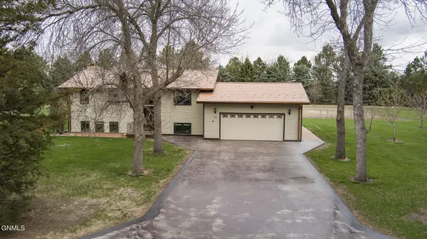 550 Glenwood Drive, Bismarck, ND 58504