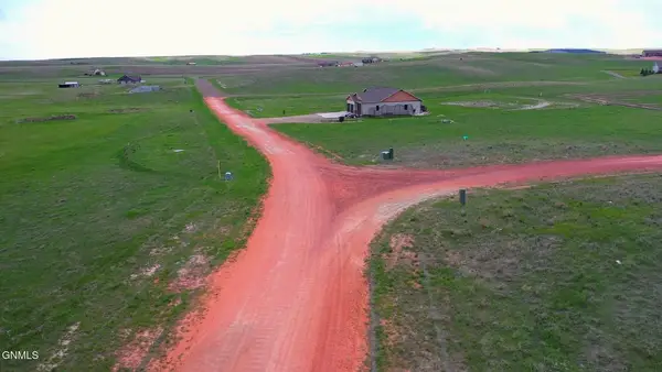 2462 Prairie Lane #Lot 7, Watford City, ND 58854