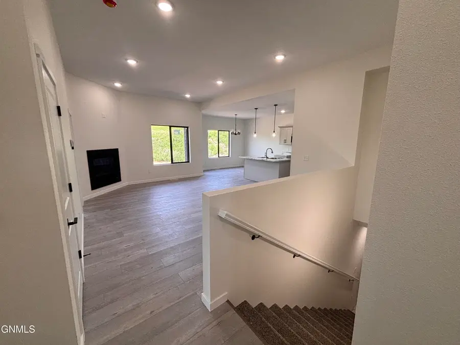 1203 Tara Lane Sw, Watford City, ND 58854 - #2