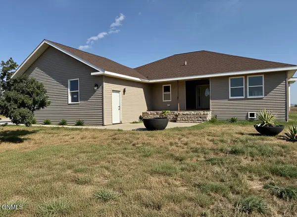 14044 49th Street Nw, Williston, ND 58801