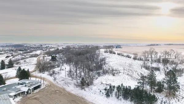 2249 14th Street Sw, Valley City, ND 58072