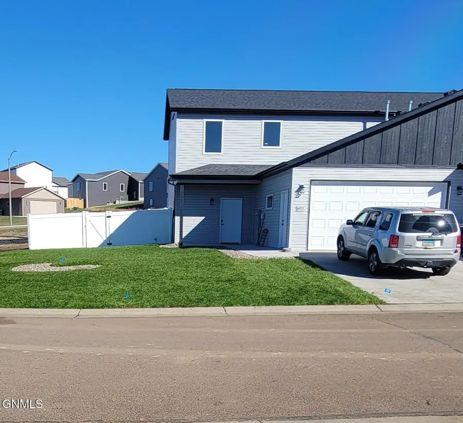 6933 Butler Loop, Lincoln, ND 58504 - #2