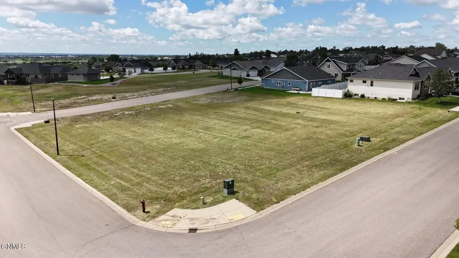 714 70th Street E, Williston, ND 58801 - #2
