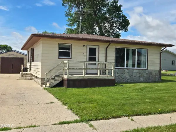 14 4th Street S, Wishek, ND 58495
