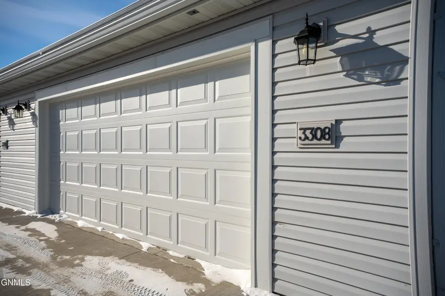 3308 Kenner Loop, Bismarck, ND 58504 - #2