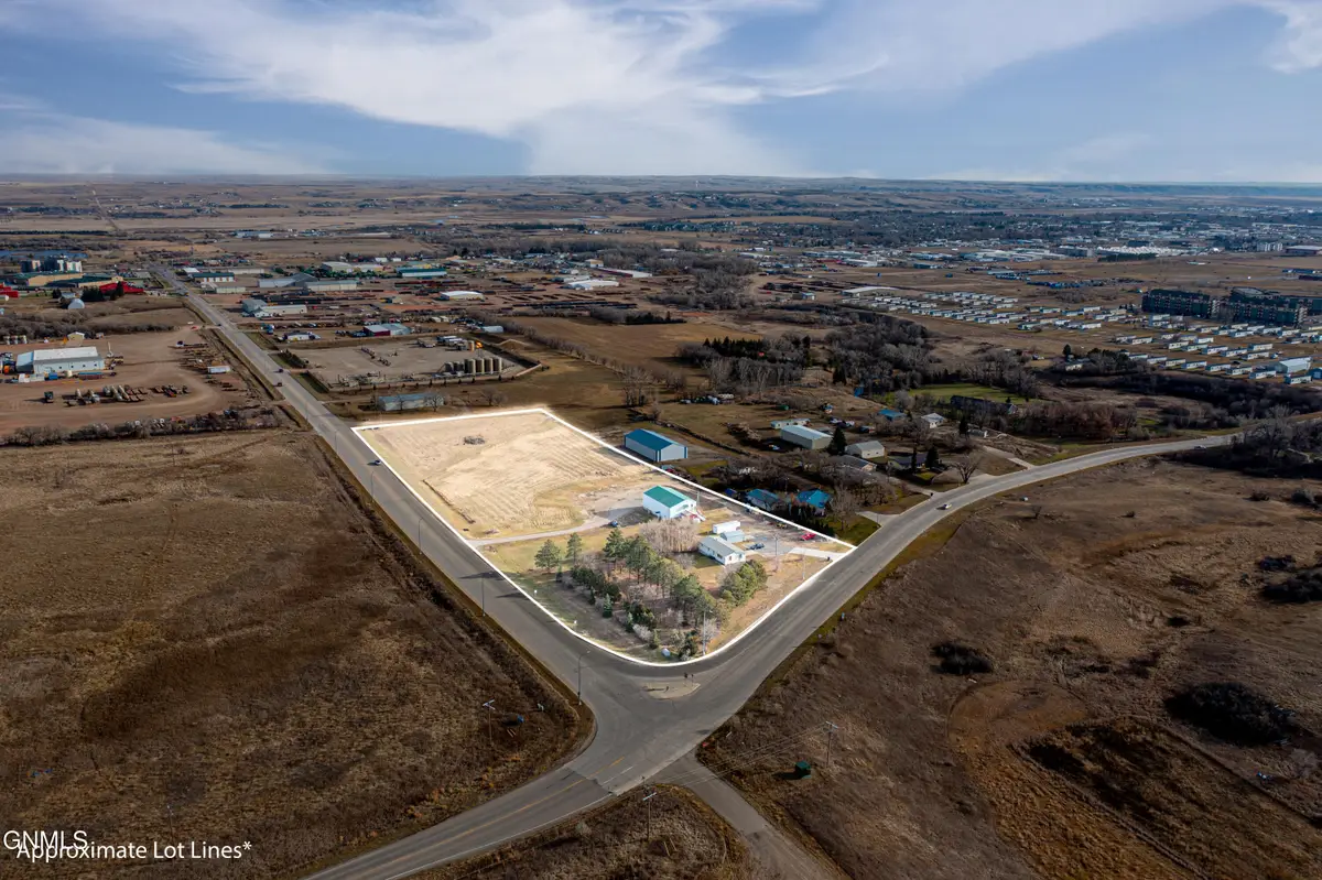 5704 16th Avenue W, Williston, ND 58801 - #1