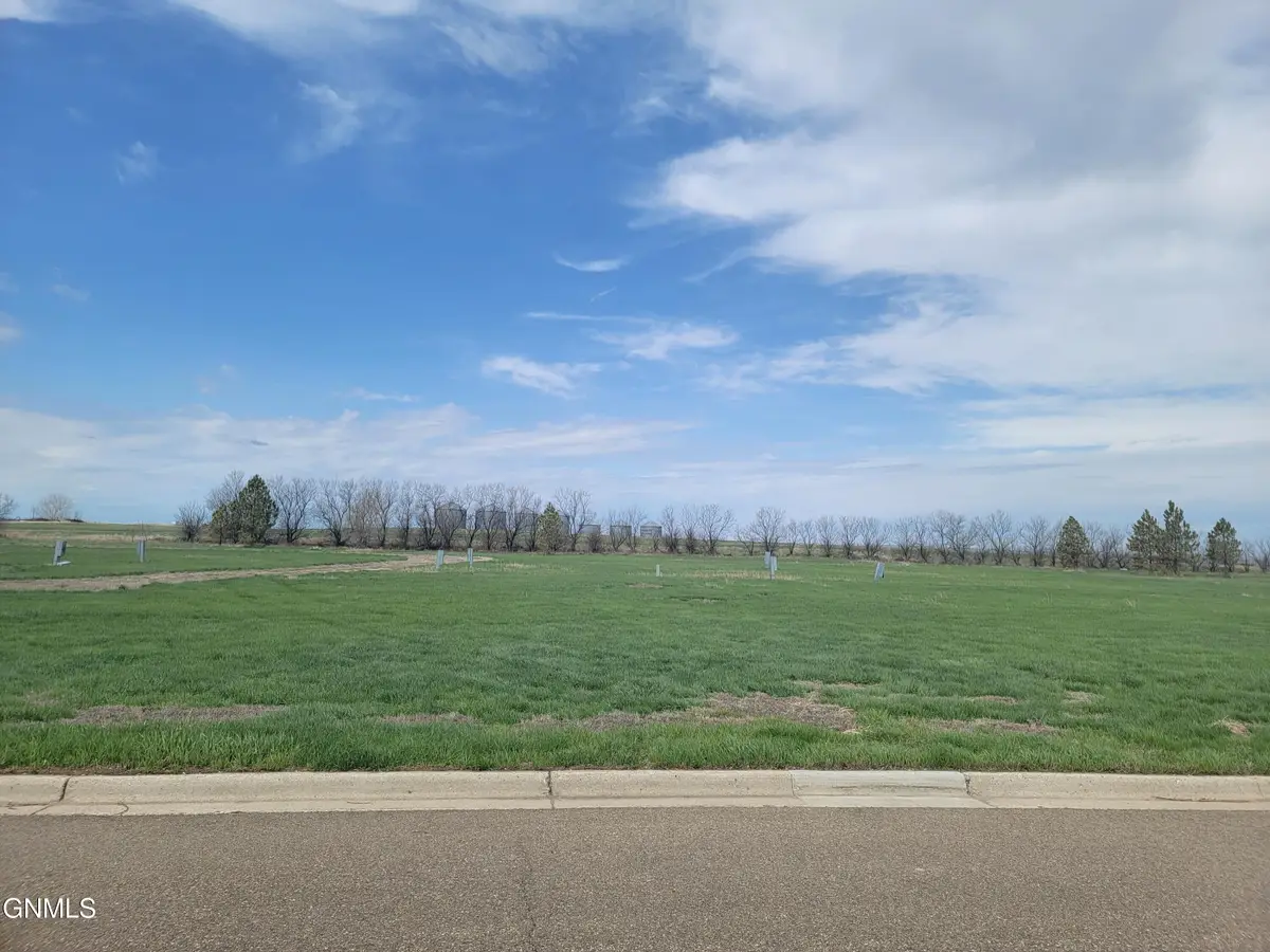 401 Hickman Street, Grenora, ND 58845 - #1