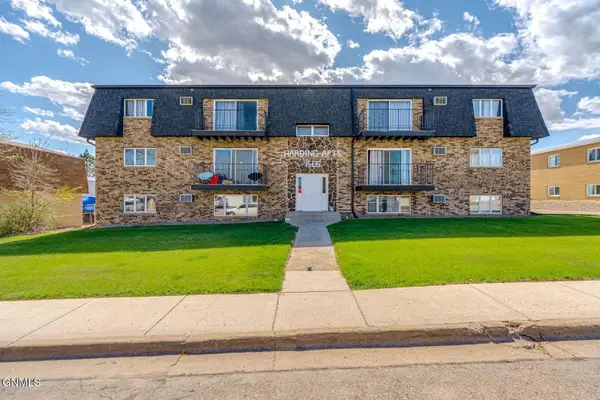 1505 9th Avenue Nw, Mandan, ND 58554