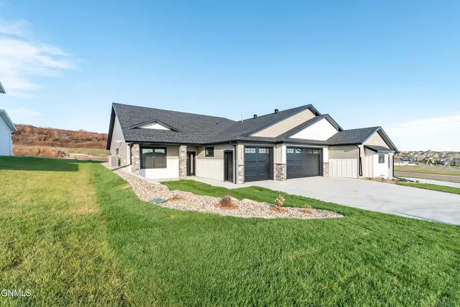 1918 Prairie Hawk Drive, Bismarck, ND 58503 - #2