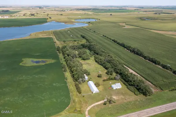 18500 County Highway 10, Menoken, ND 58558