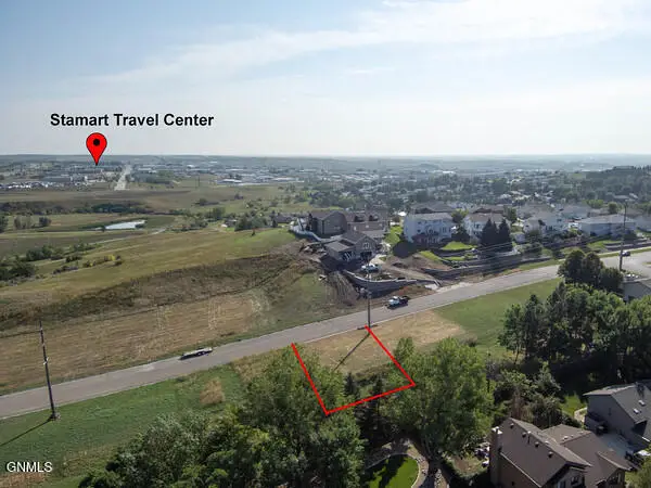 1926 N 26th Street, Bismarck, ND 58501
