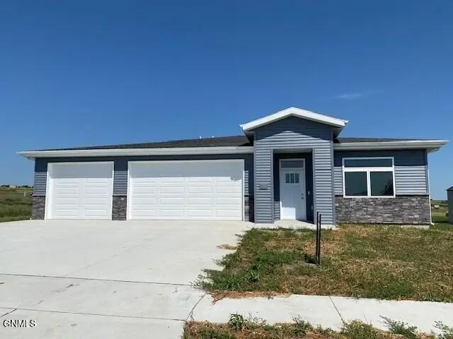 3411 Tyndale Drive, Bismarck, ND 58503 - #1