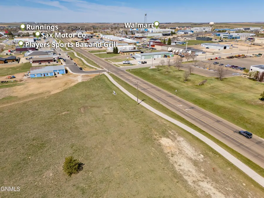 000 21st Street E, Dickinson, ND 58601 - #3