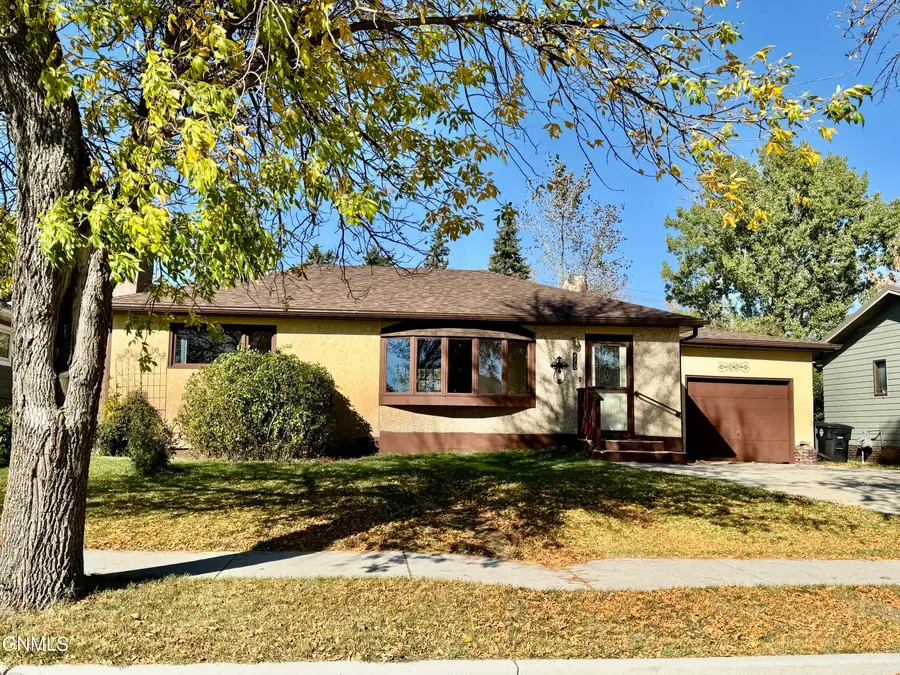 410 Dean Avenue, Tioga, ND 58852 - #2
