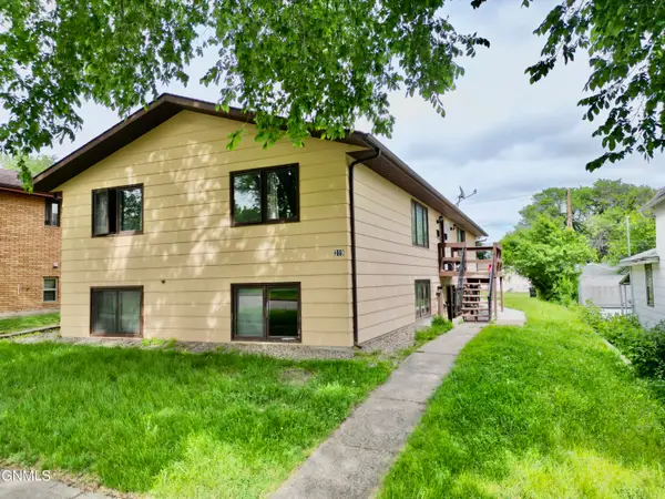 319 N 13th Street, Bismarck, ND 58501
