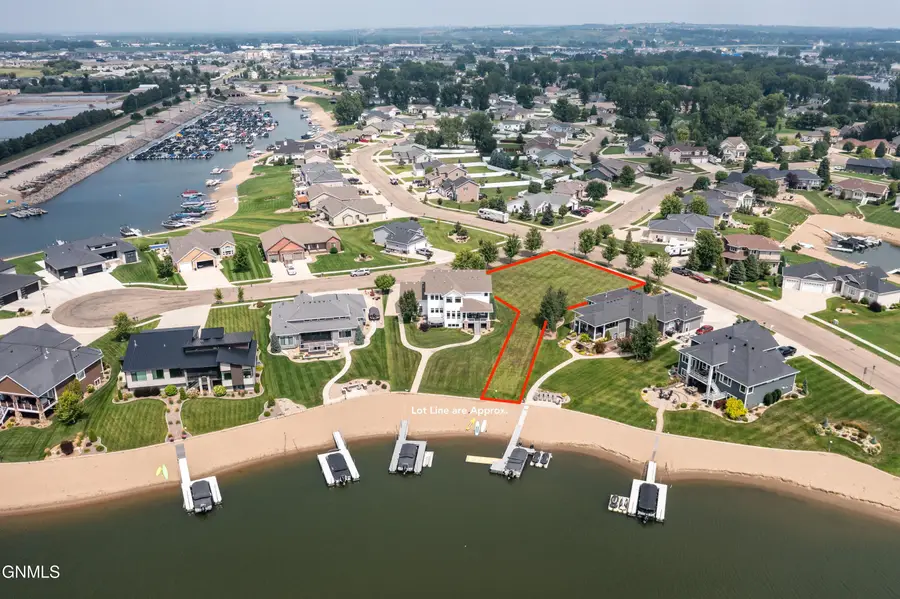 4001 Bay Shore Bend Se, Mandan, ND 58554 - #3