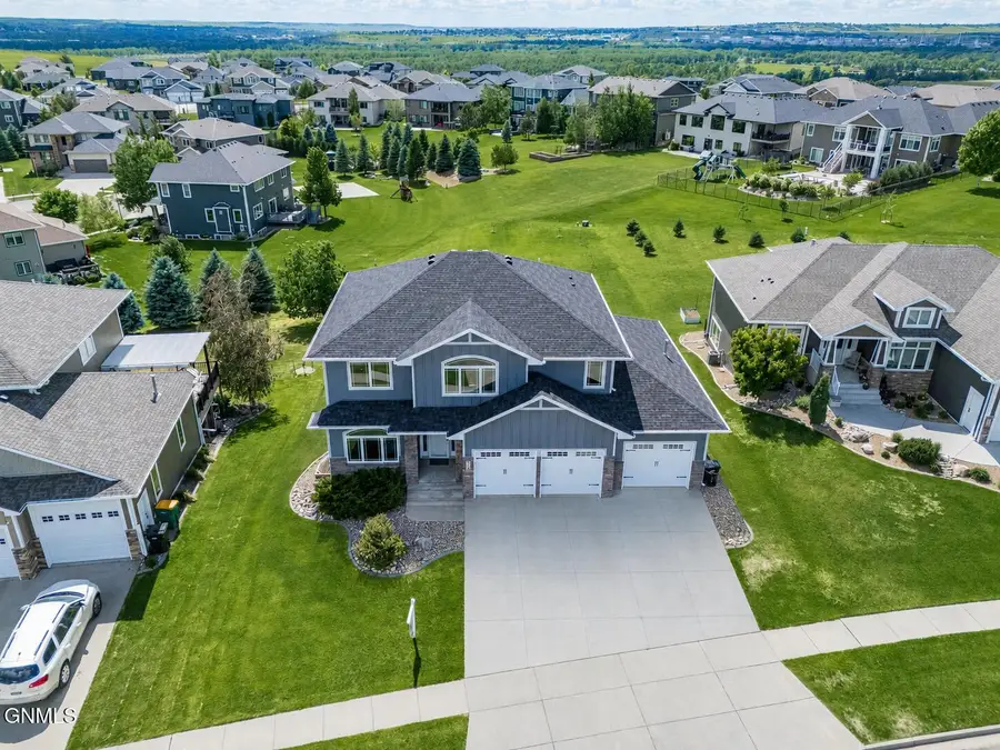 3716 Valley Drive, Bismarck, ND 58503 - #2
