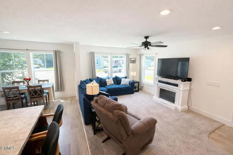 322 Bedford Boulevard, Bismarck, ND 58504 - #3