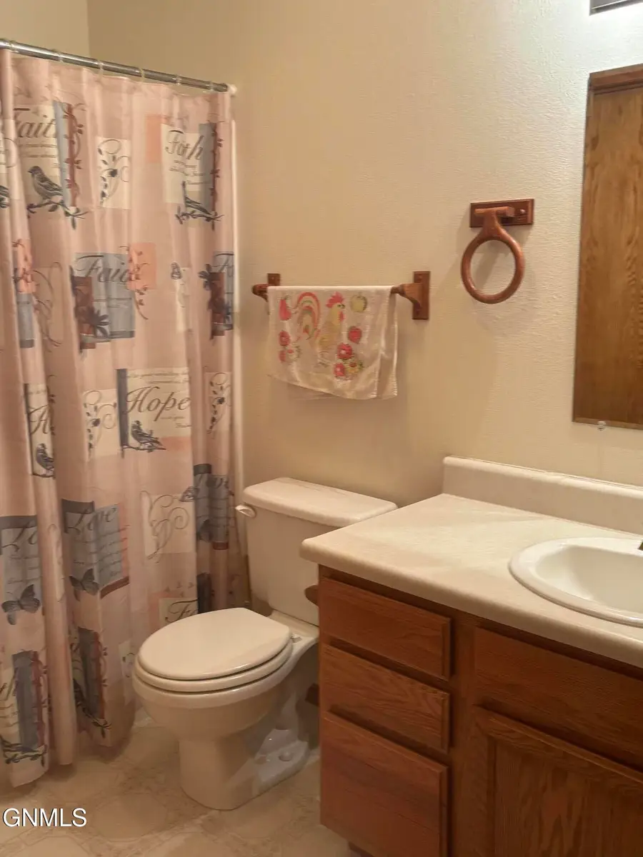 1801 15th Avenue W, Williston, ND 58801 - #3