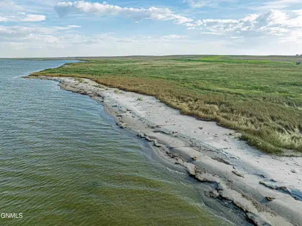 2543 Prairie Song Road, Dawson, ND 58428