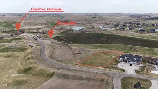3324 Link Drive, Bismarck, ND 58503