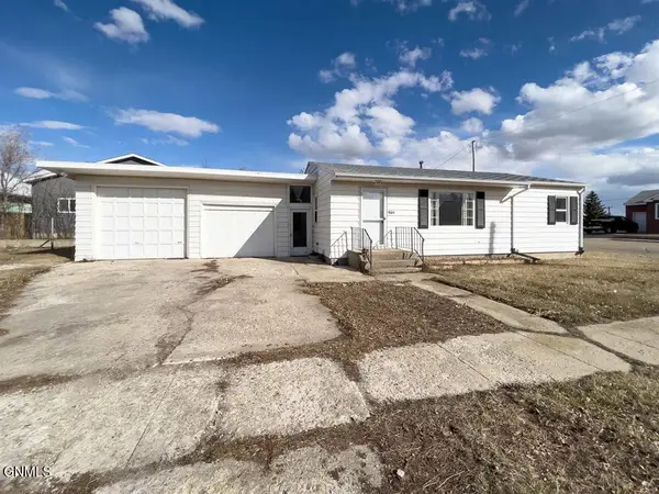 501 Benson Street N, Tioga, ND 58852