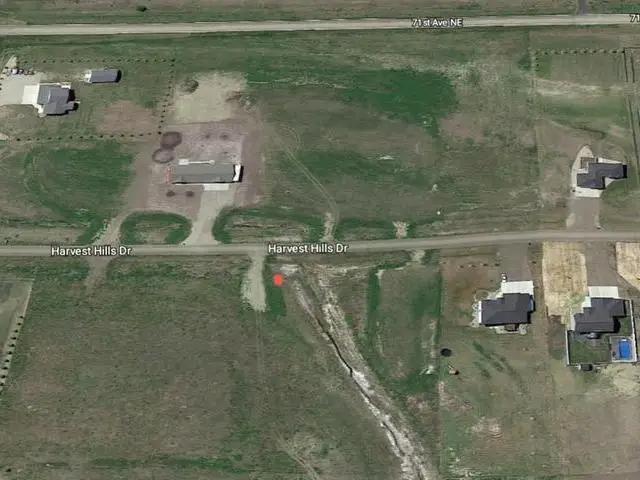 8504 Harvest Hills Drive, Bismarck, ND 58503 - #2
