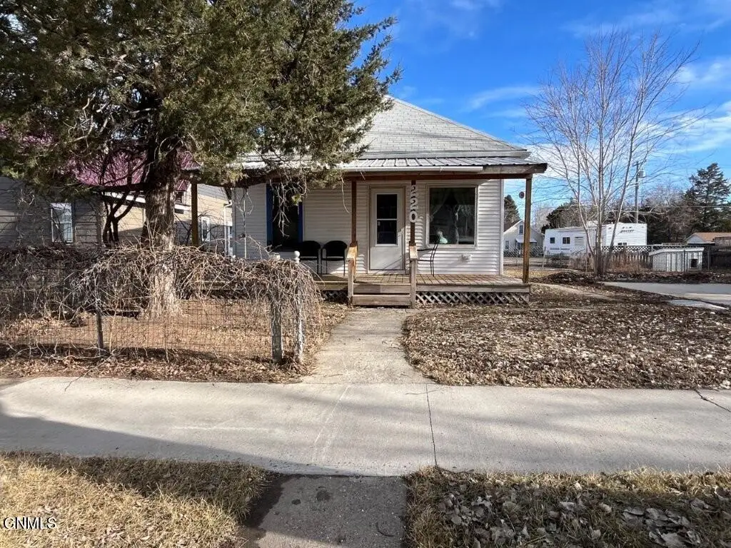 220 2nd Avenue E, Mobridge, SD 57601 - #1