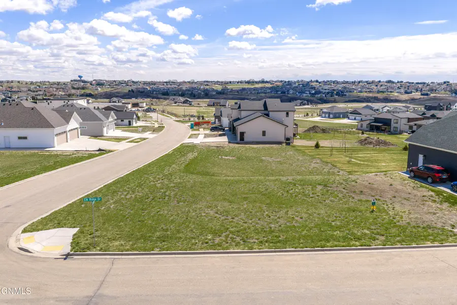4407 Elk Ridge Drive, Bismarck, ND 58503 - #2