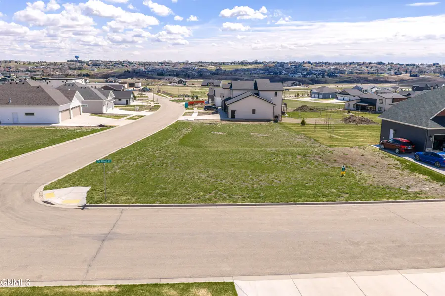 4407 Elk Ridge Drive, Bismarck, ND 58503 - #3