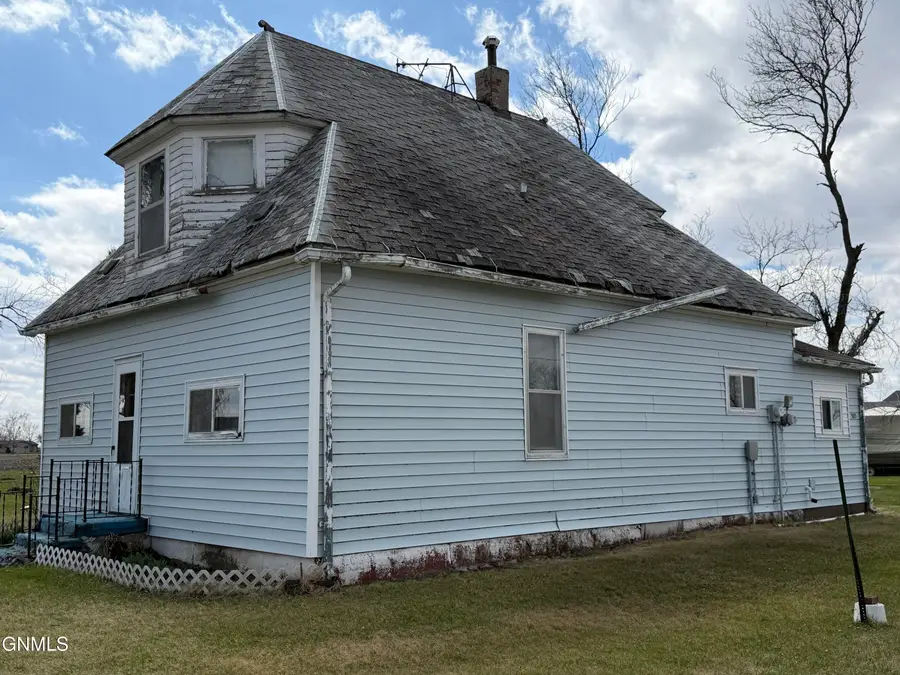 505 3rd Avenue, Leal, ND 58479 - #3