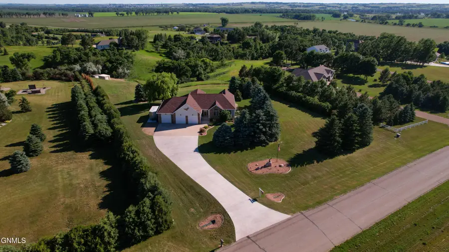 4601 Blue Spruce Road, Bismarck, ND 58503 - #3