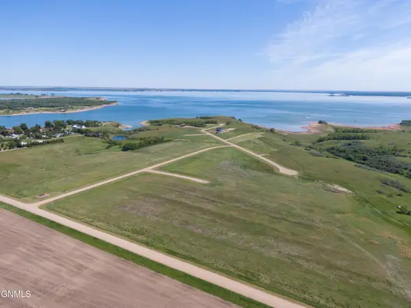 1284 42h Avenue Nw, Garrison, ND 58540