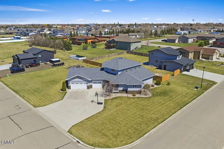 505 7th Avenue Sw, Surrey, ND 58785 - #3