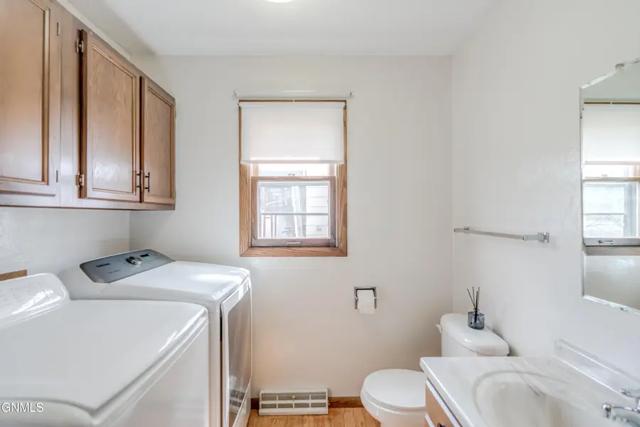2413 N 6th Street, Bismarck, ND 58503 - #2