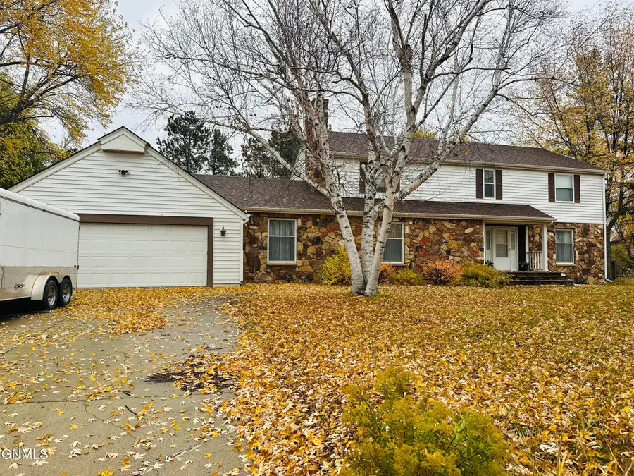 1337 2nd Street Se, Jamestown, ND 58401 - #3
