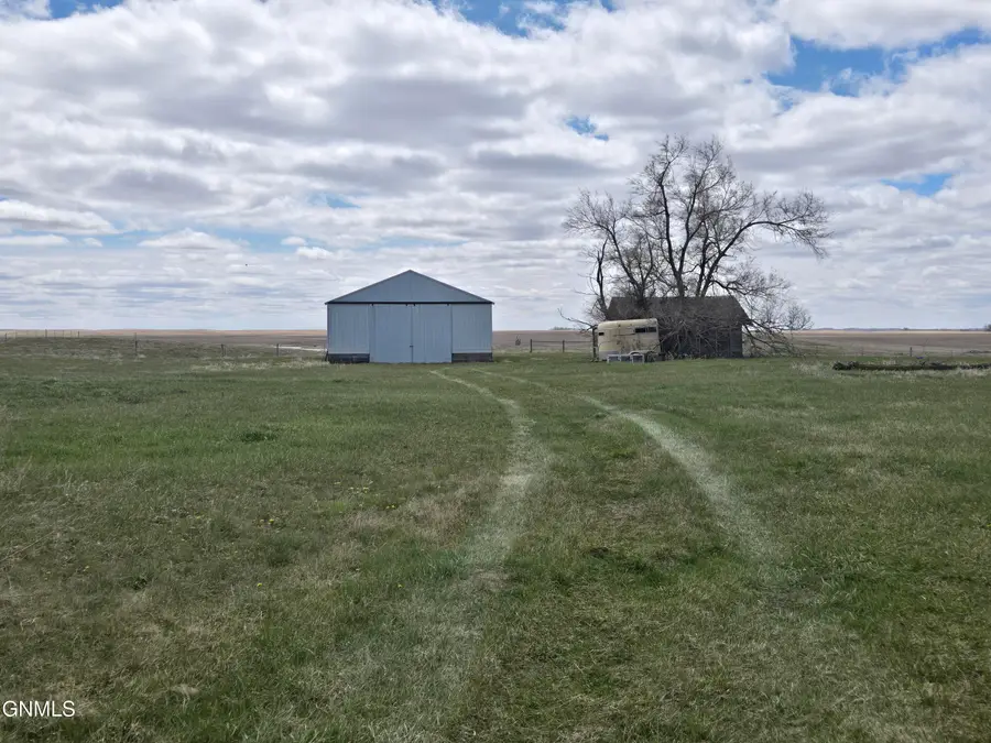 5372 80th Street Se, Lehr, ND 58460 - #3