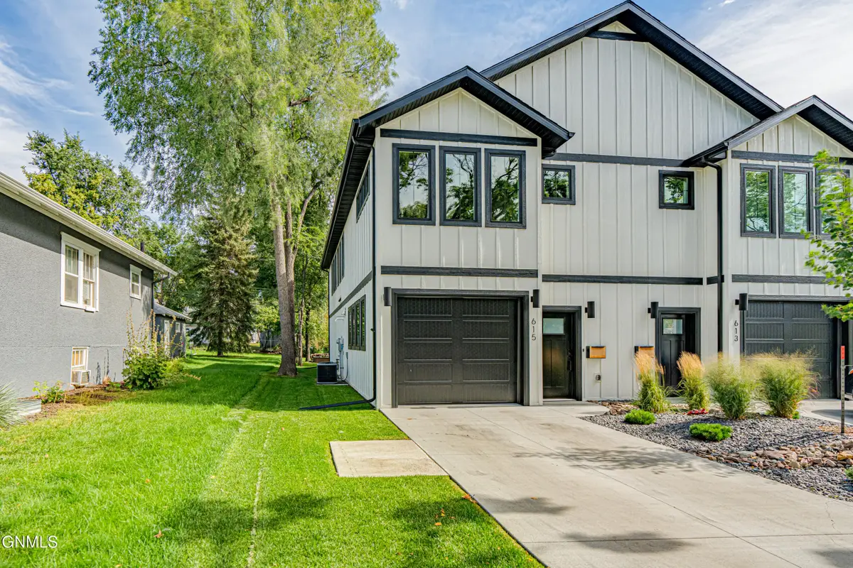615 10th Street, Bismarck, ND 58501 - #1