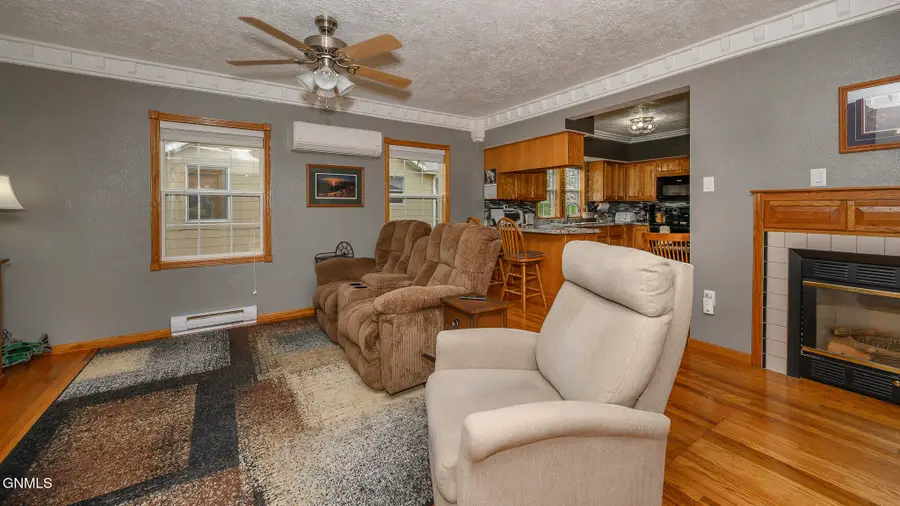 309 5th Street, Riverdale, ND 58565 - #2