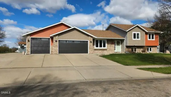 2630 Henry Street, Bismarck, ND 58503
