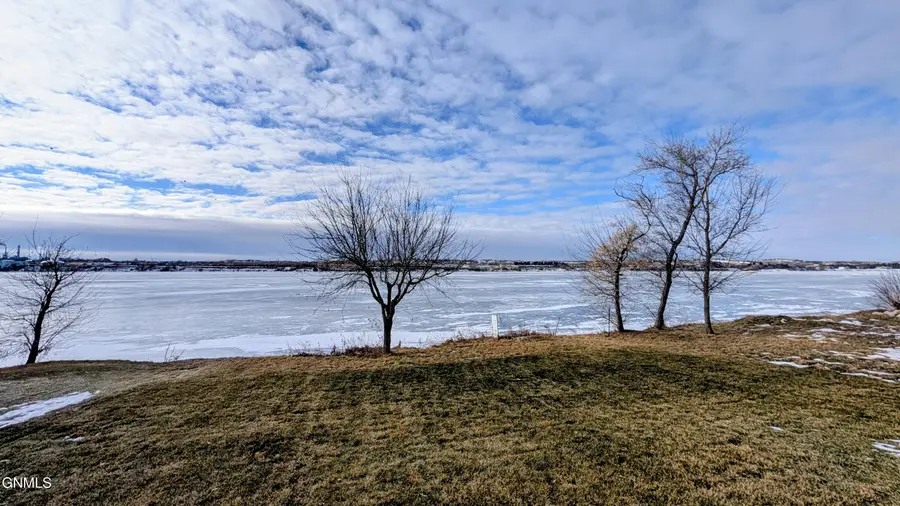5834 Misty Waters Drive, Bismarck, ND 58503 - #3