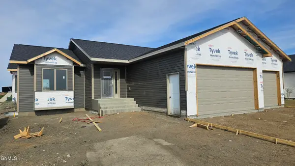 3900 Platinum Street, Bismarck, ND 58503